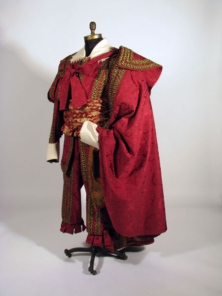 Don Giovanni 3 With Cape.jpg